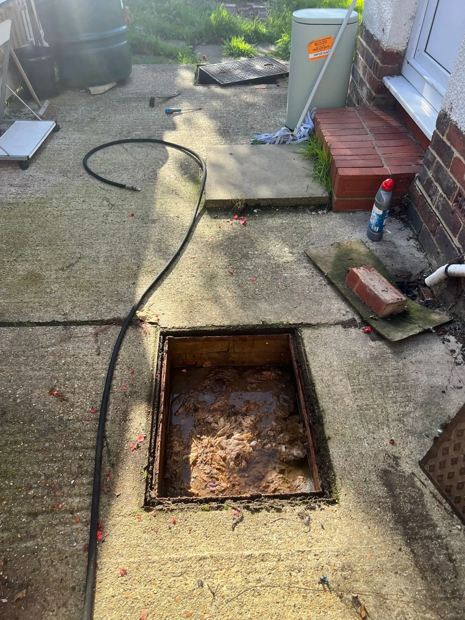 drain unblocking Worthing wet wipes